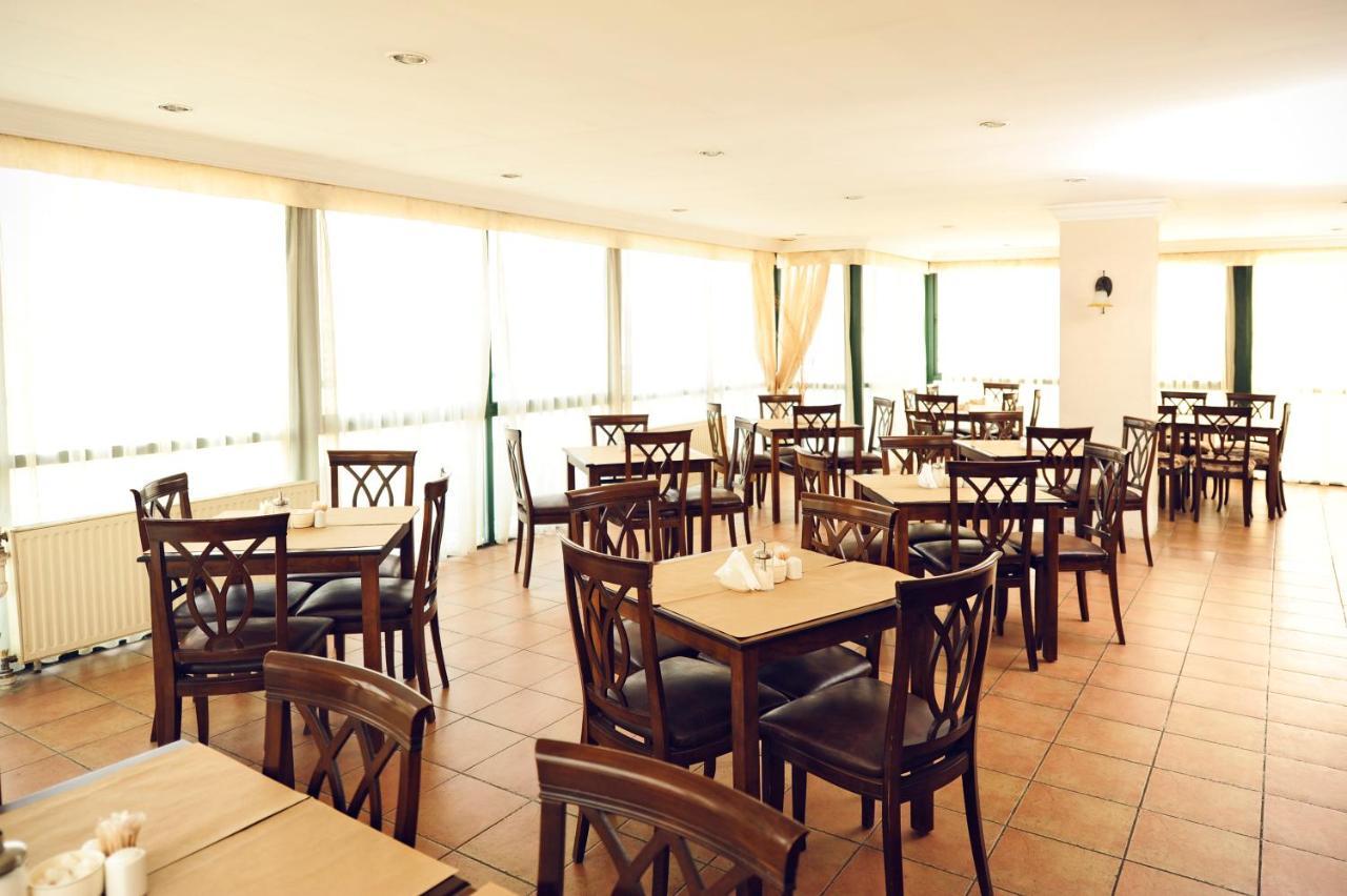 Uestuen Hotel Alsancak Izmir Exterior photo