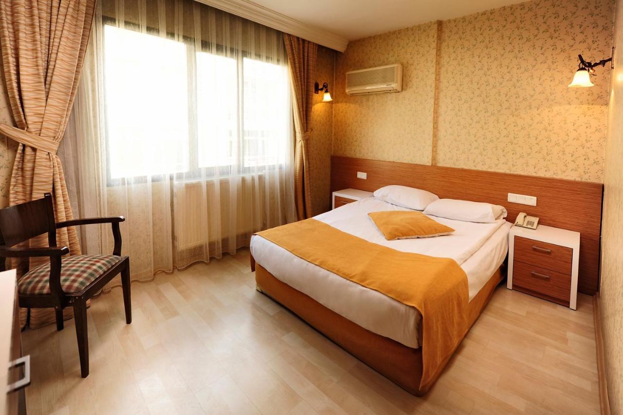 Uestuen Hotel Alsancak Izmir Exterior photo