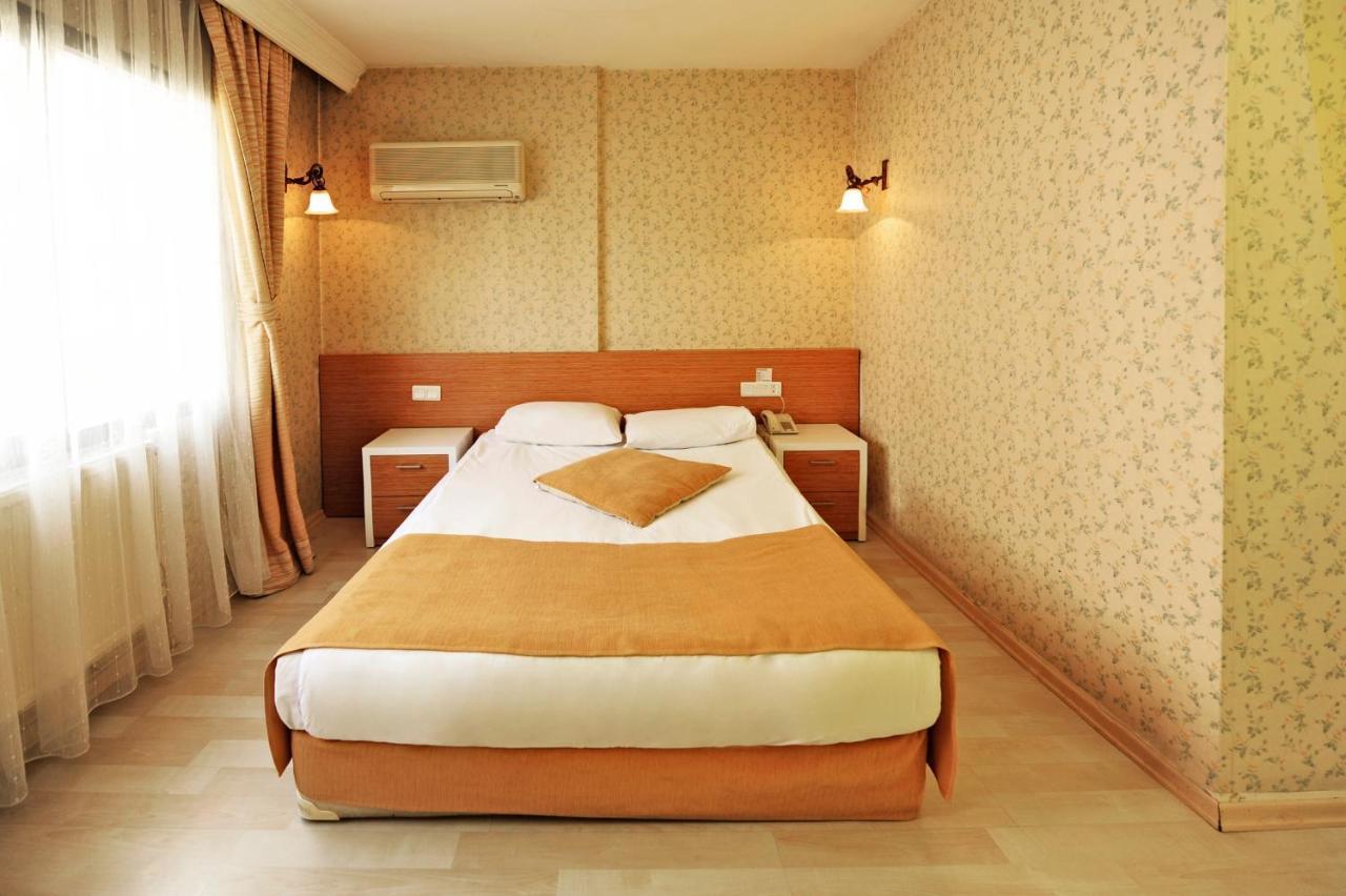Uestuen Hotel Alsancak Izmir Exterior photo