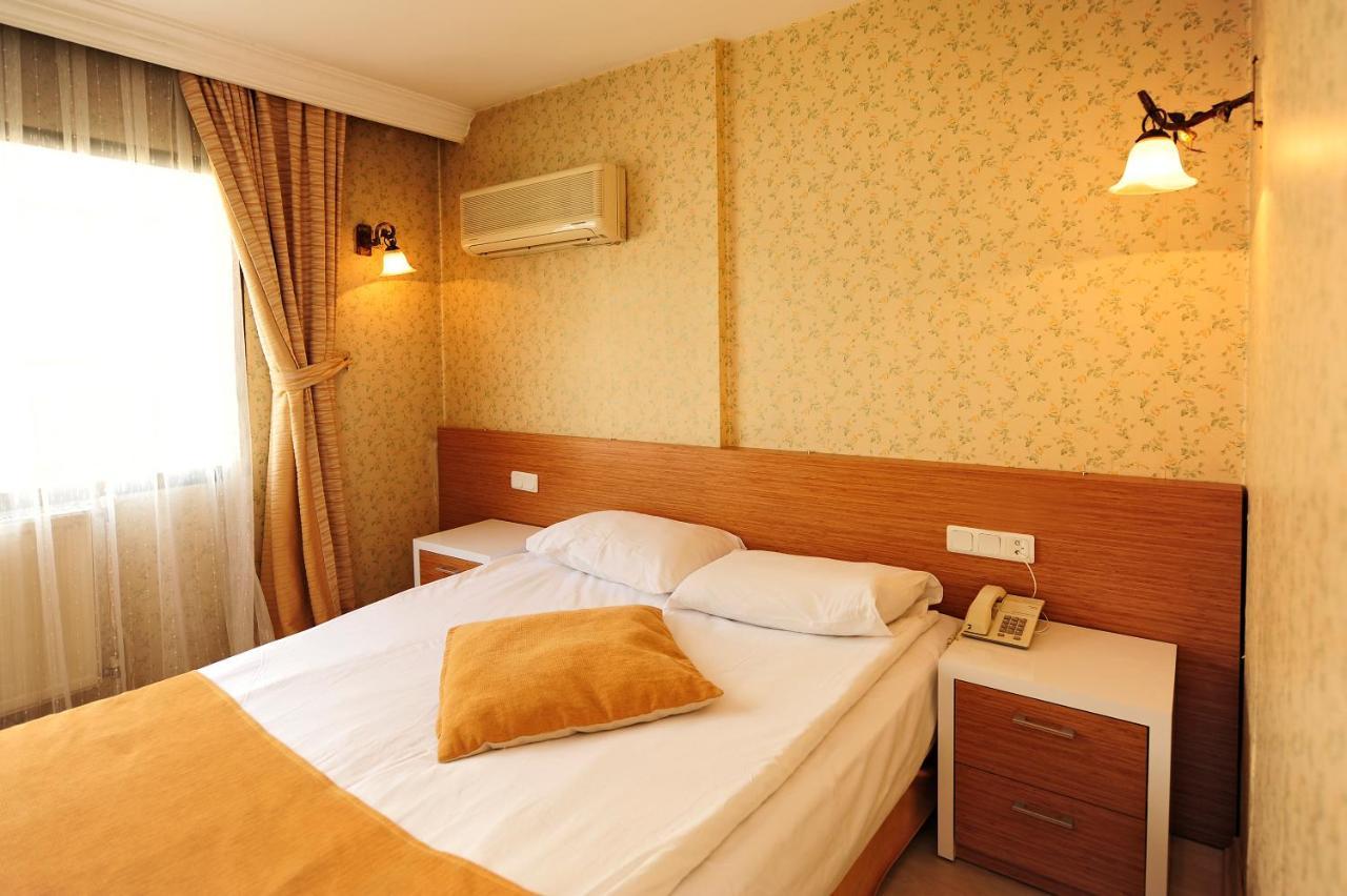 Uestuen Hotel Alsancak Izmir Exterior photo